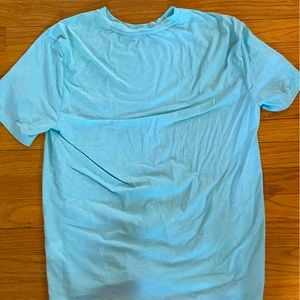 Light green Large VRST tshirt